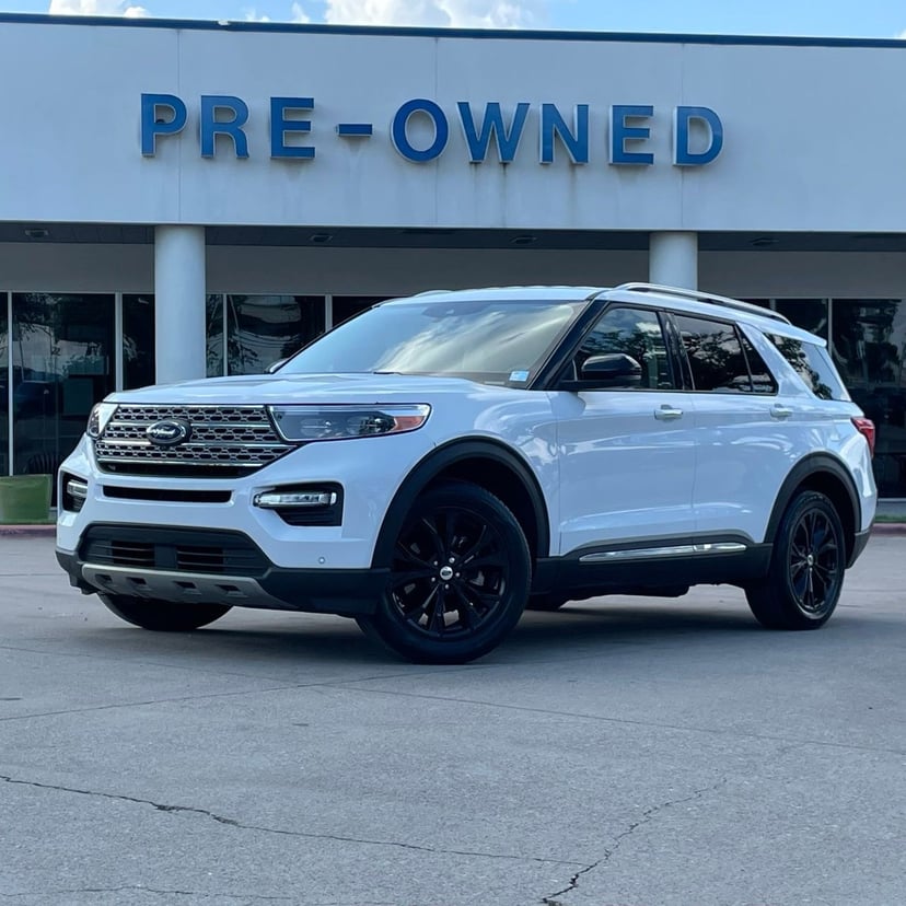 2023 Ford Explorer - Image 2