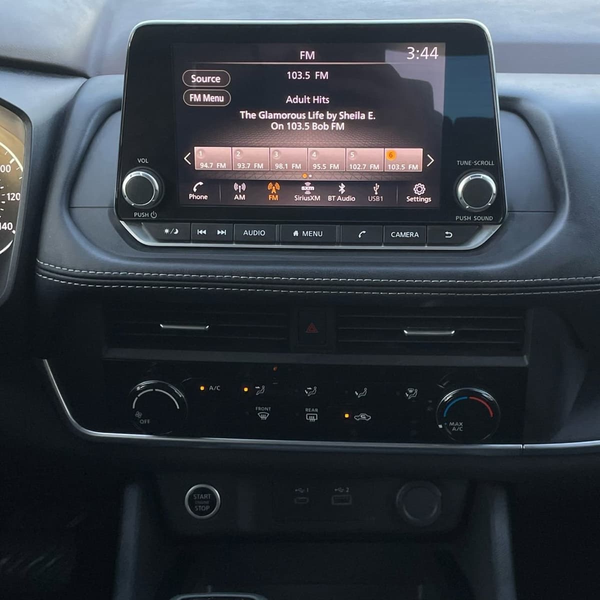 2023 Nissan Rogue - Image 18