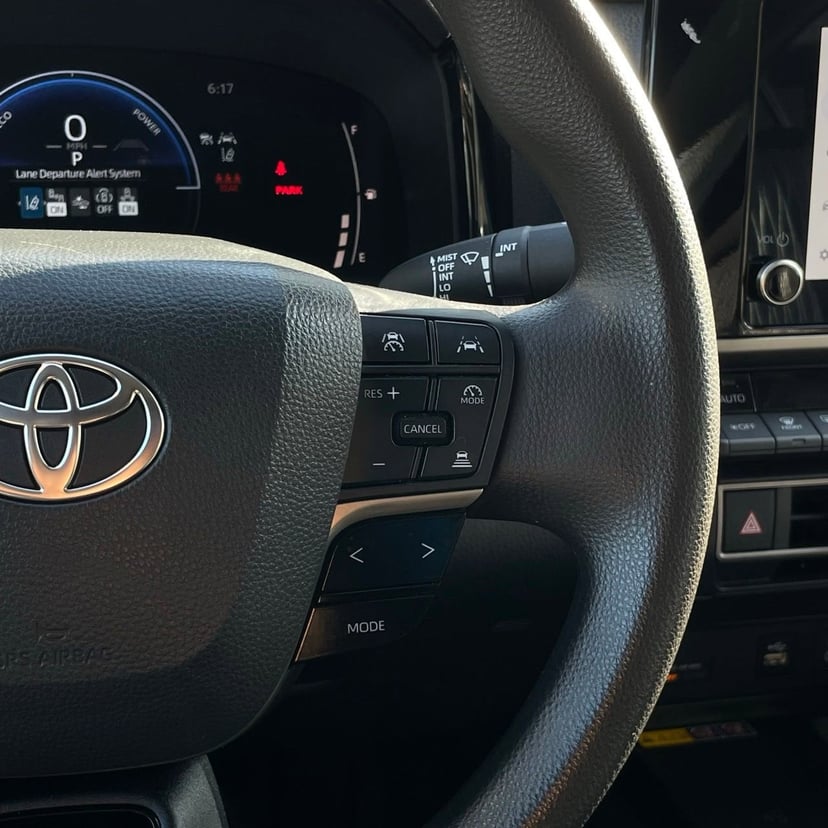 2025 Toyota Camry - Image 16