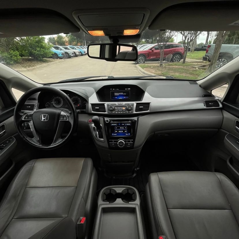 2014 Honda Odyssey - Image 10