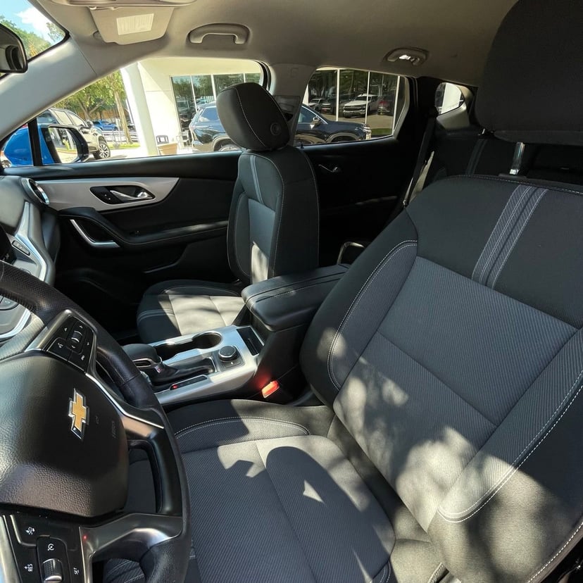 2025 Chevrolet Blazer - Image 21