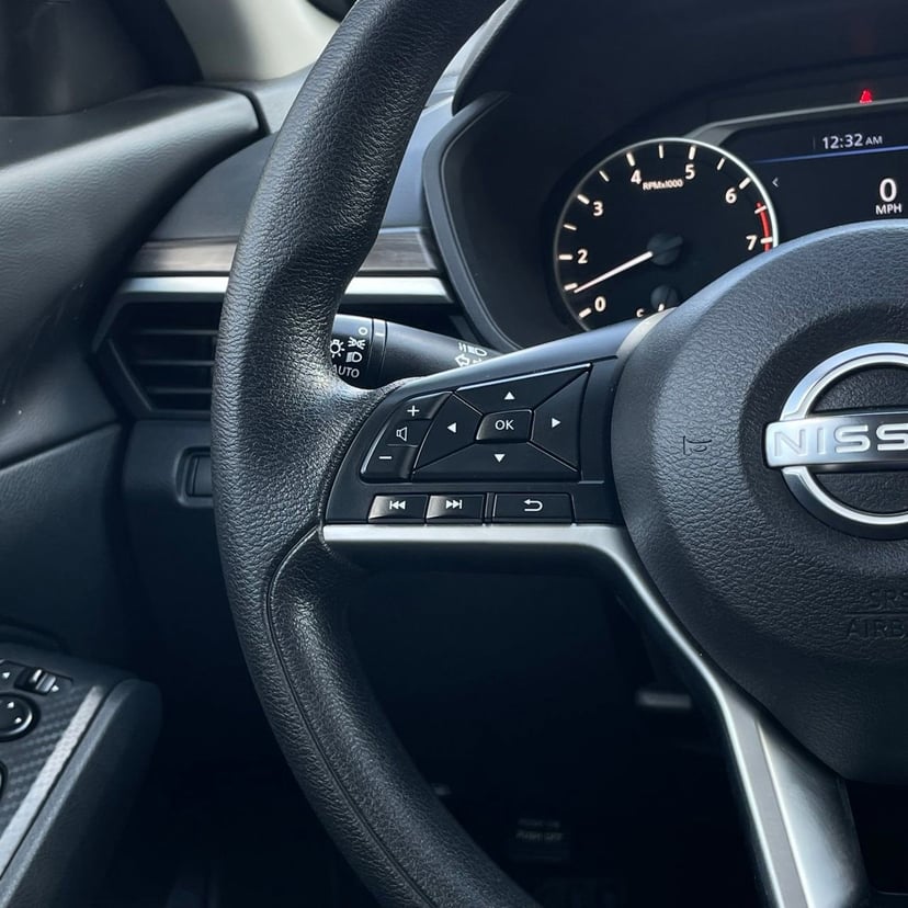 2024 Nissan Altima - Image 14