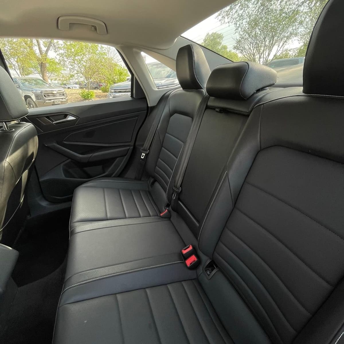 2024 Volkswagen Jetta - Image 24