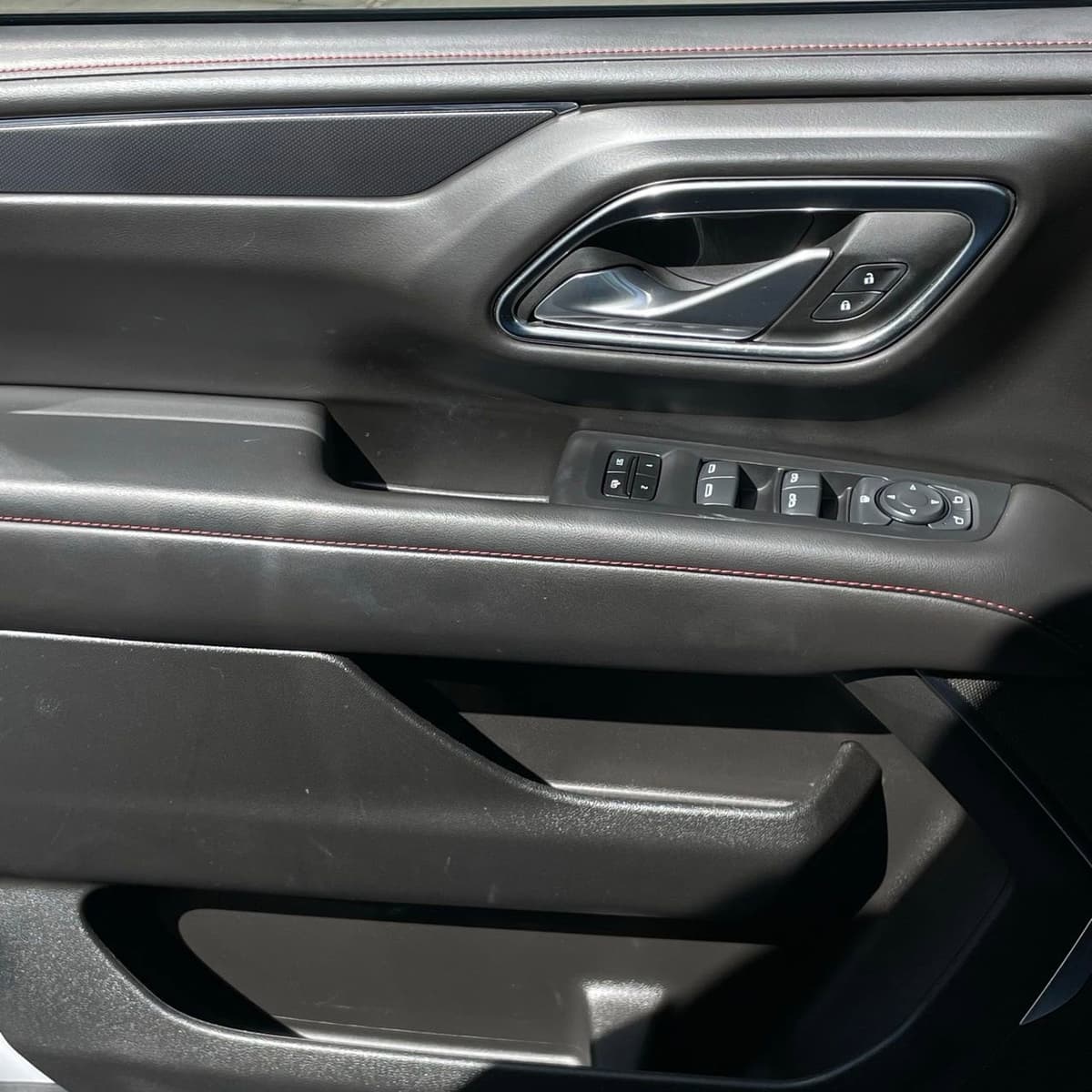 2024 Chevrolet Tahoe - Image 20