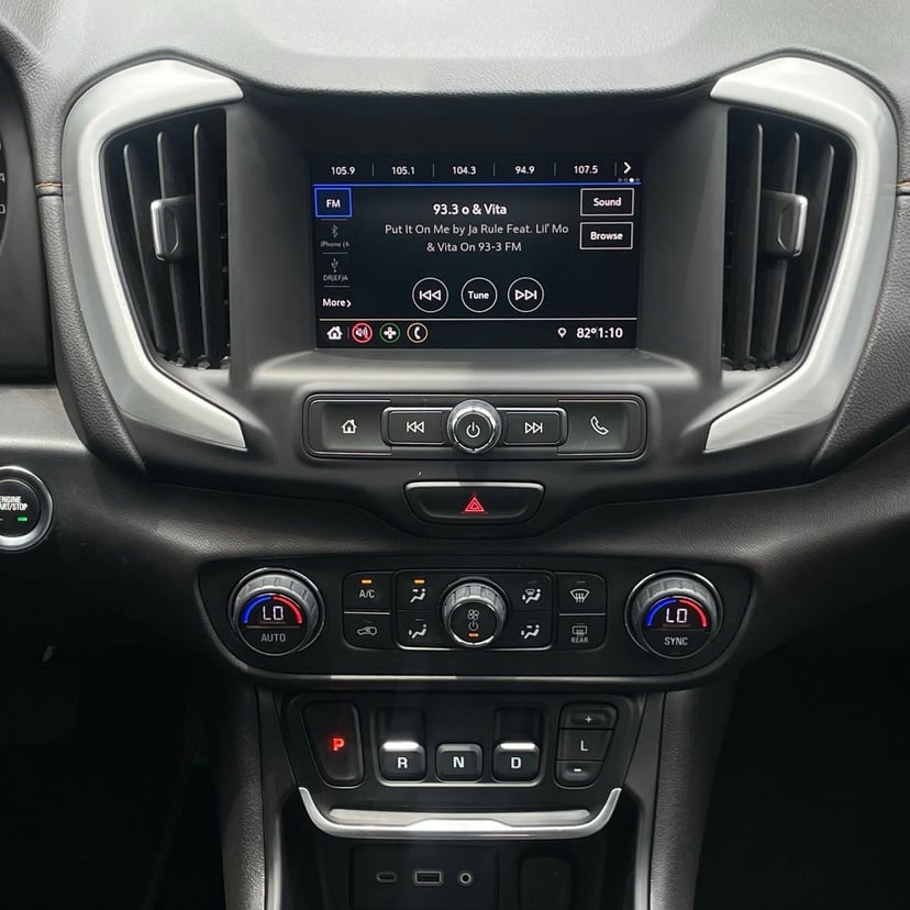 2020 GMC Terrain - Image 17