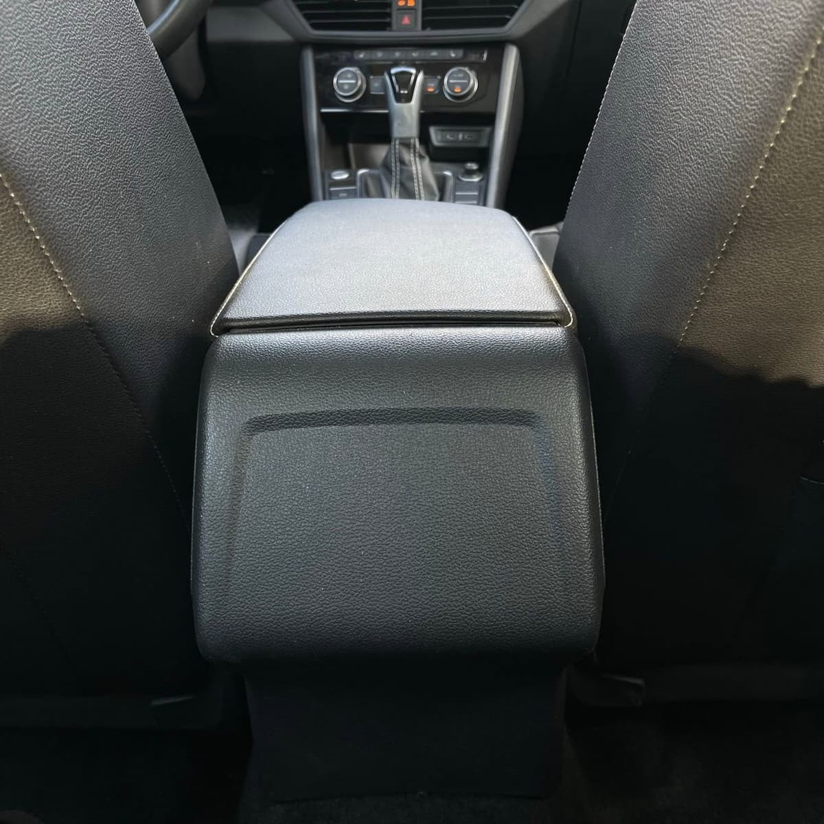 2024 Volkswagen Jetta - Image 25