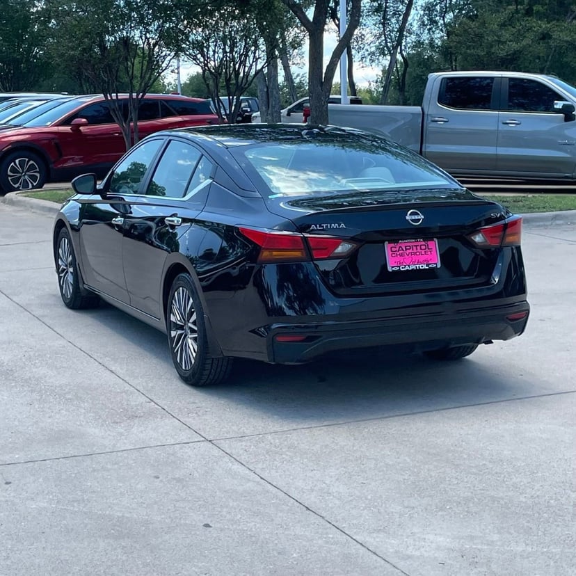 2024 Nissan Altima - Image 3