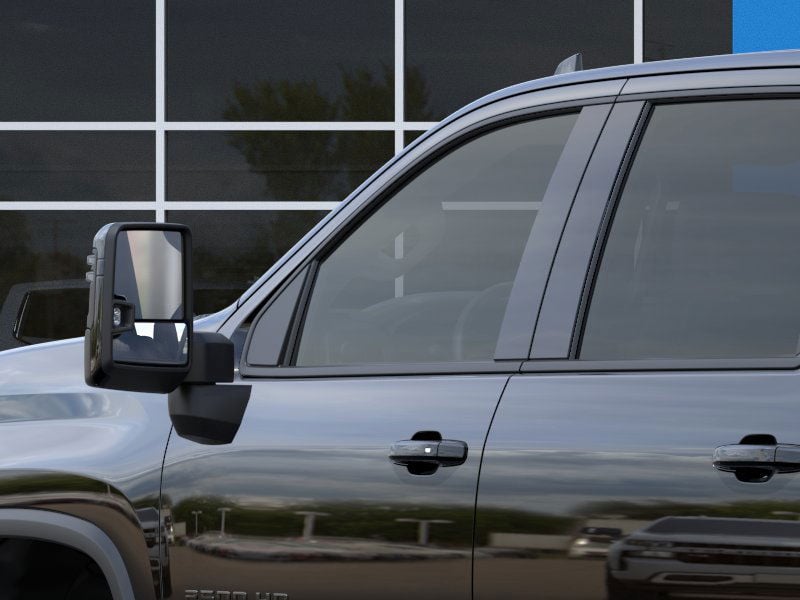 2025 Chevrolet Silverado 2500 HD - Image 21