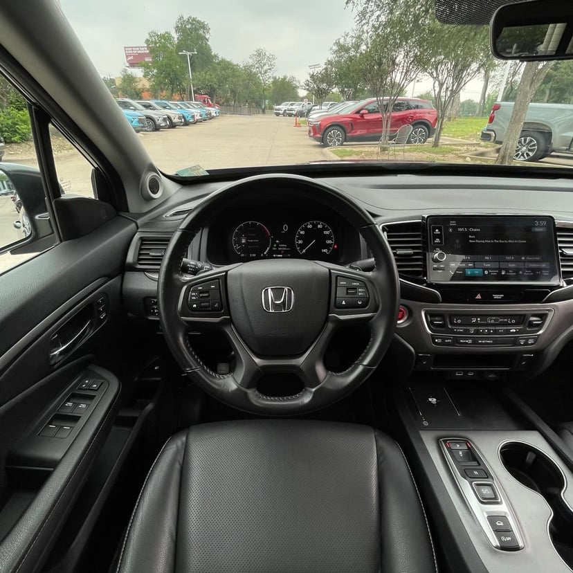 2025 Honda Ridgeline - Image 10