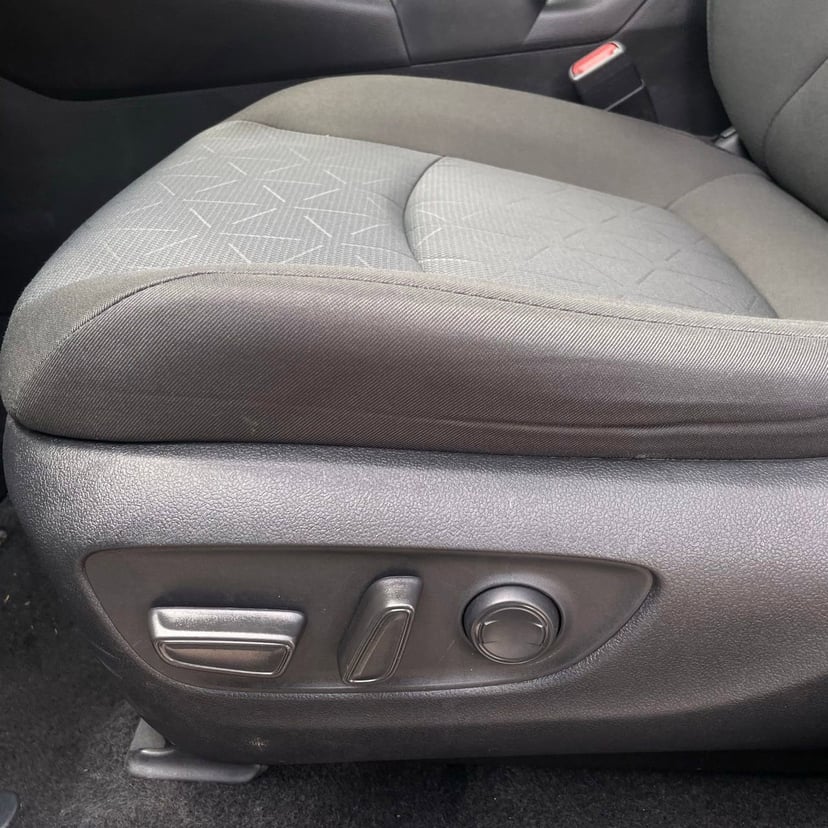 2024 Toyota RAV4 - Image 23