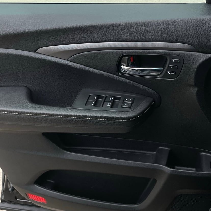 2025 Honda Ridgeline - Image 19