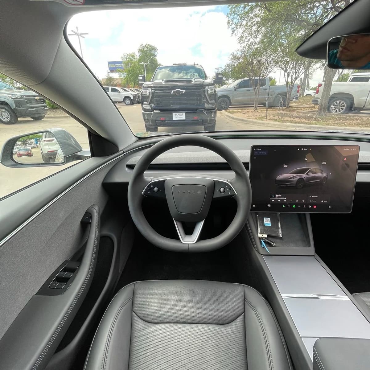 2026 Tesla Model 3 - Image 11