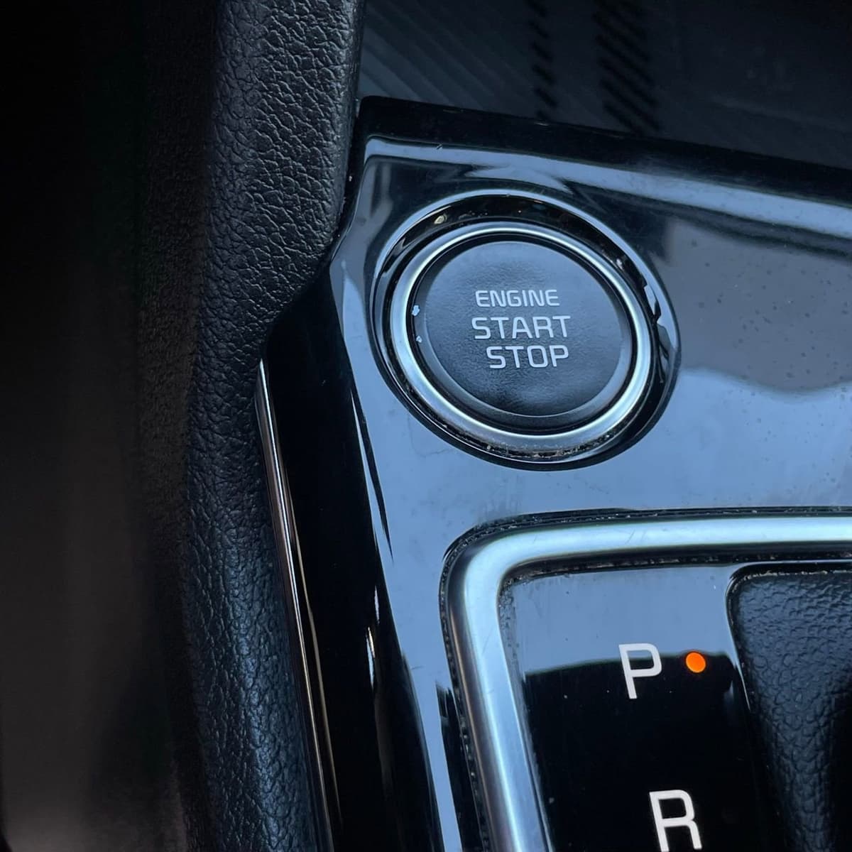 2024 Kia Sportage - Image 17