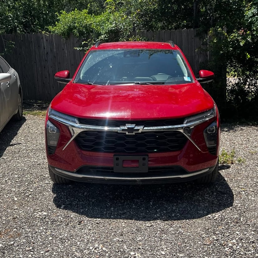 2026 Chevrolet Trax - Image 2