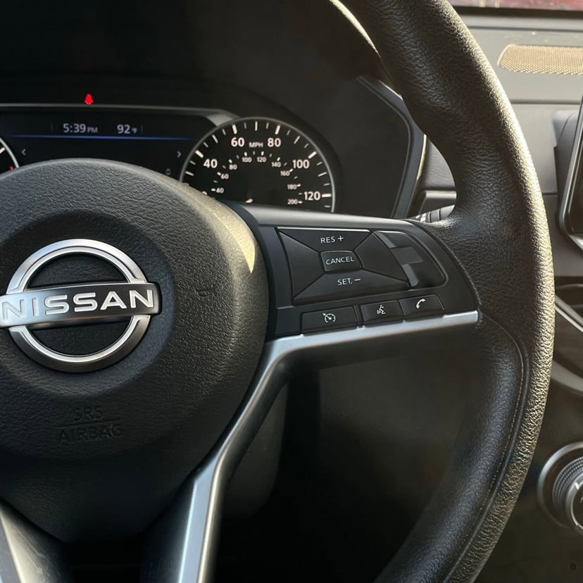 2024 Nissan Altima - Image 15