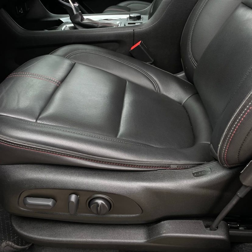 2022 Chevrolet Traverse - Image 23