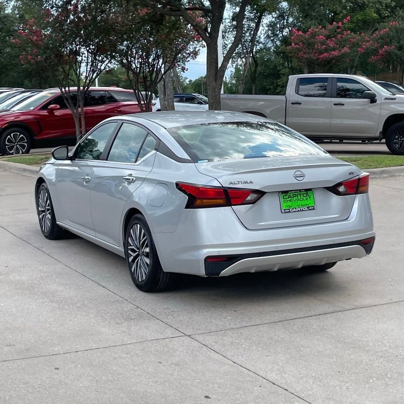 2024 Nissan Altima - Image 4
