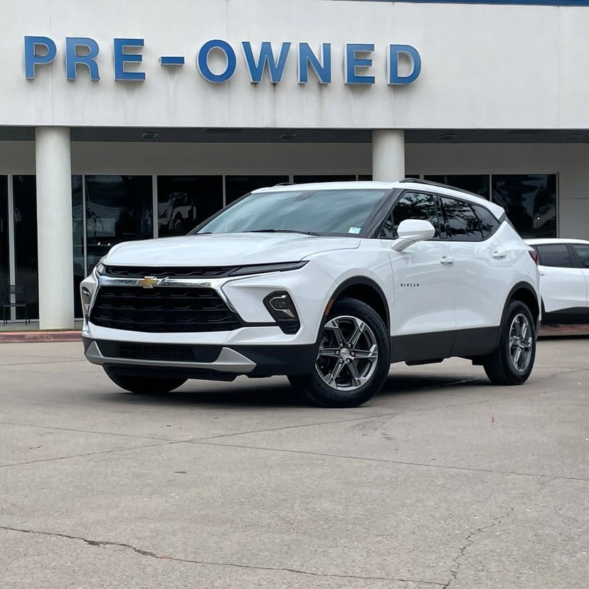 2024 Chevrolet Blazer - Image 2
