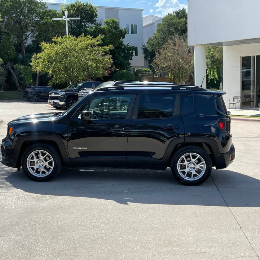 2020 Jeep Renegade - Image 1