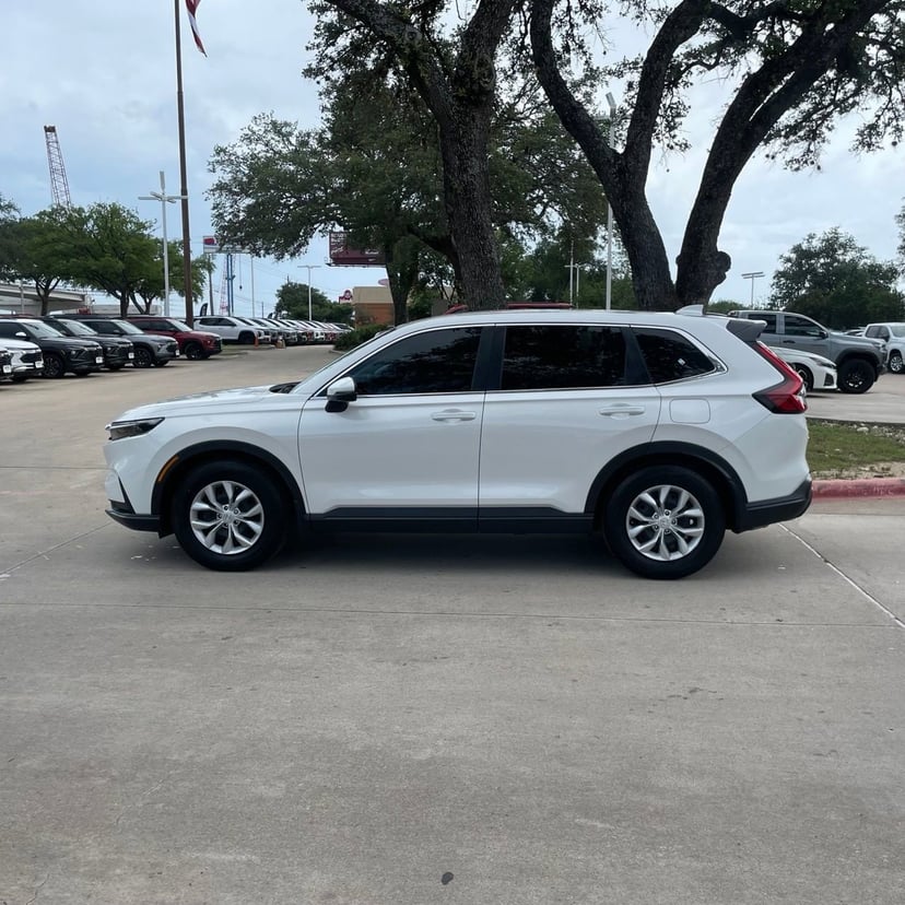 2026 Honda CR-V - Image 3