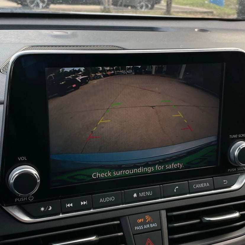 2024 Nissan Altima - Image 19