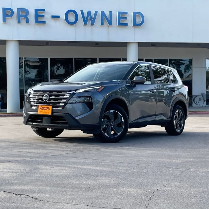 2025 Nissan Rogue - Image 1