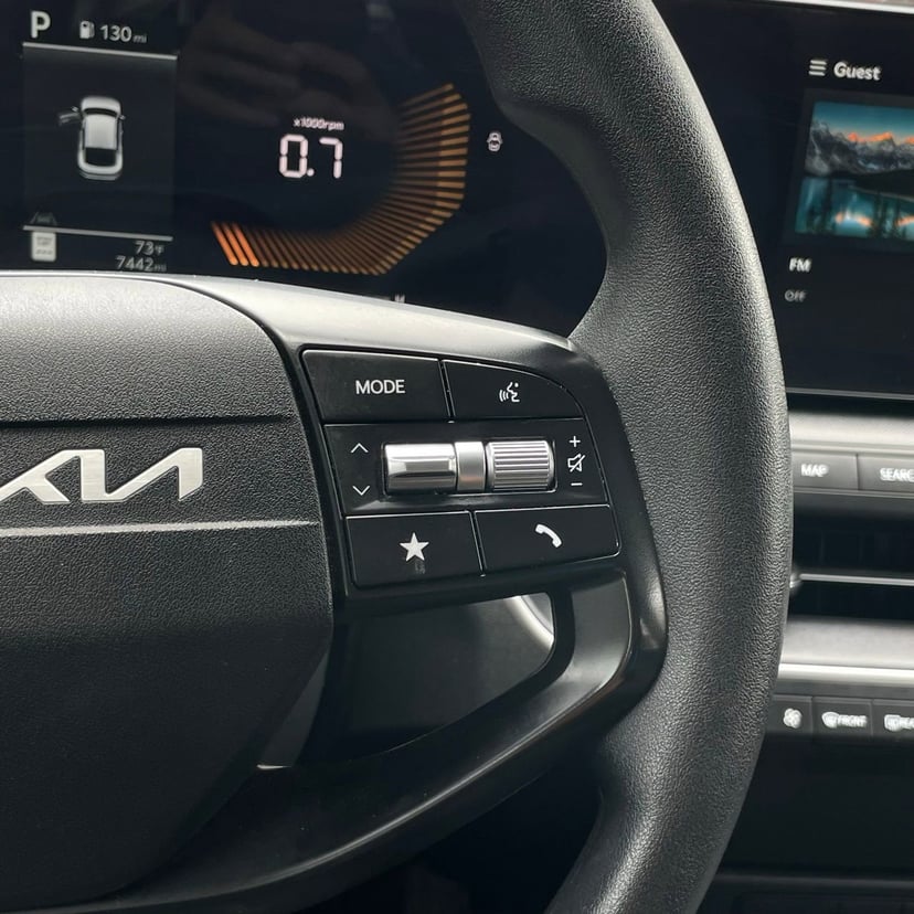 2025 Kia K4 - Image 14