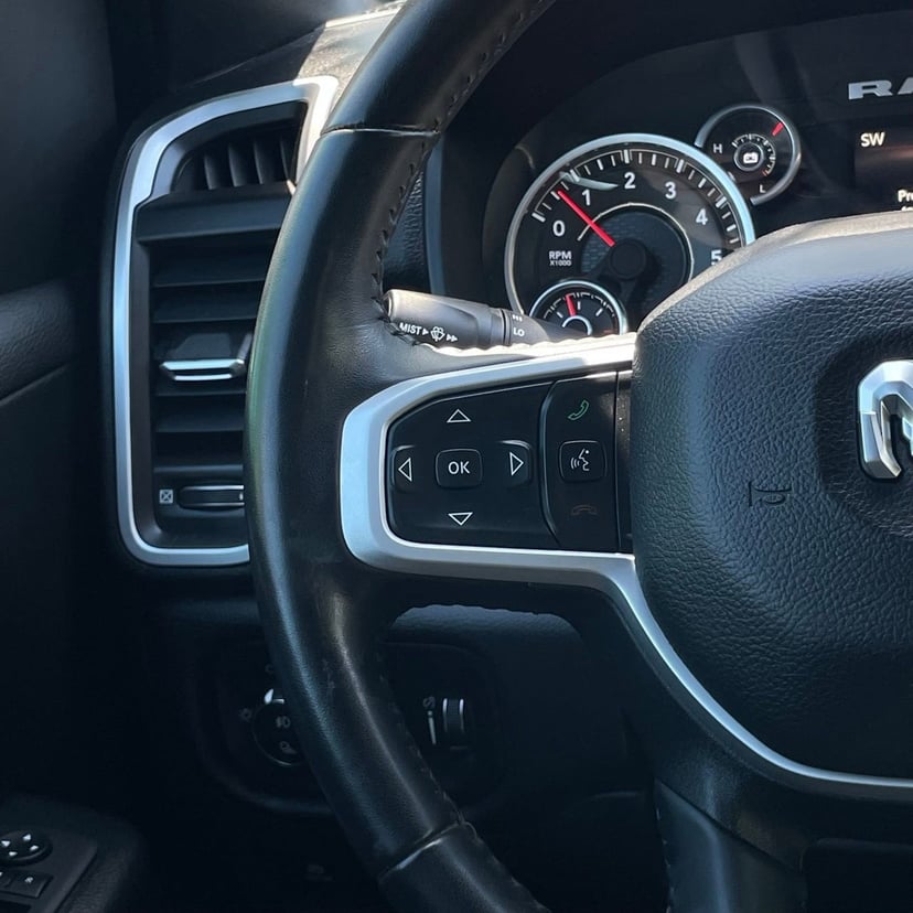2023 Ram 1500 - Image 15