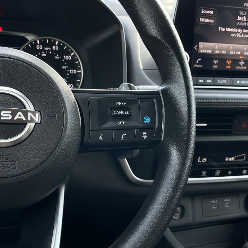 2024 Nissan Rogue - Image 14