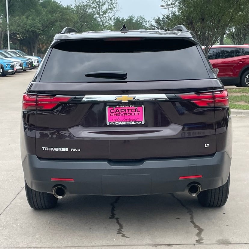 2023 Chevrolet Traverse - Image 5