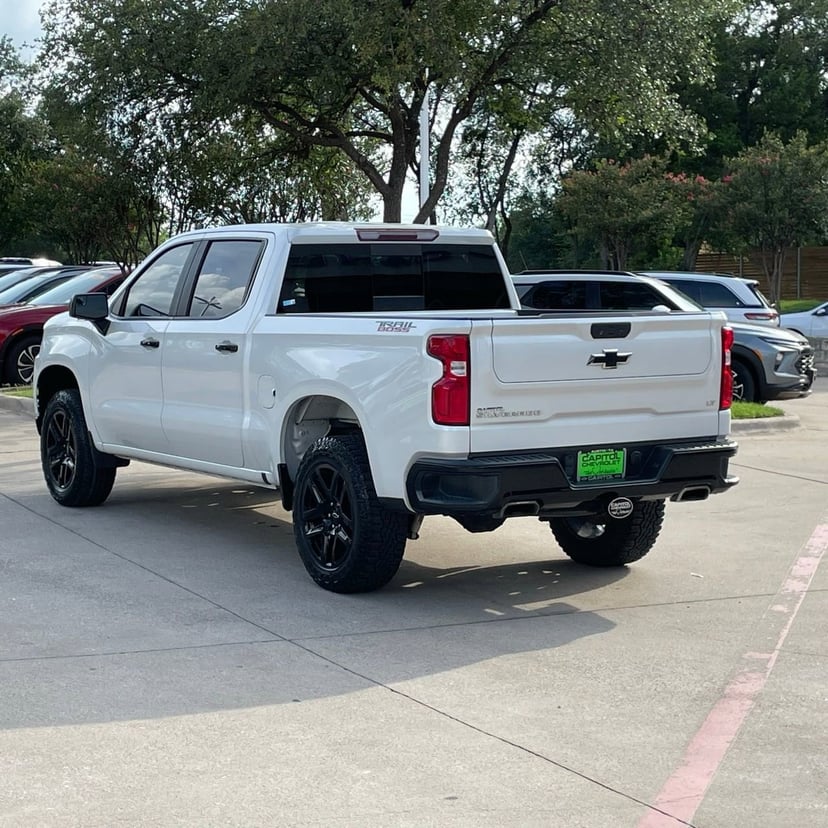 2021 Chevrolet Silverado 1500 - Image 3