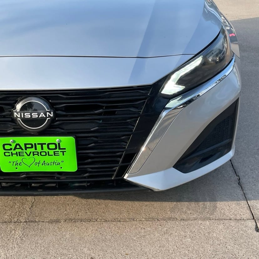 2024 Nissan Altima - Image 8
