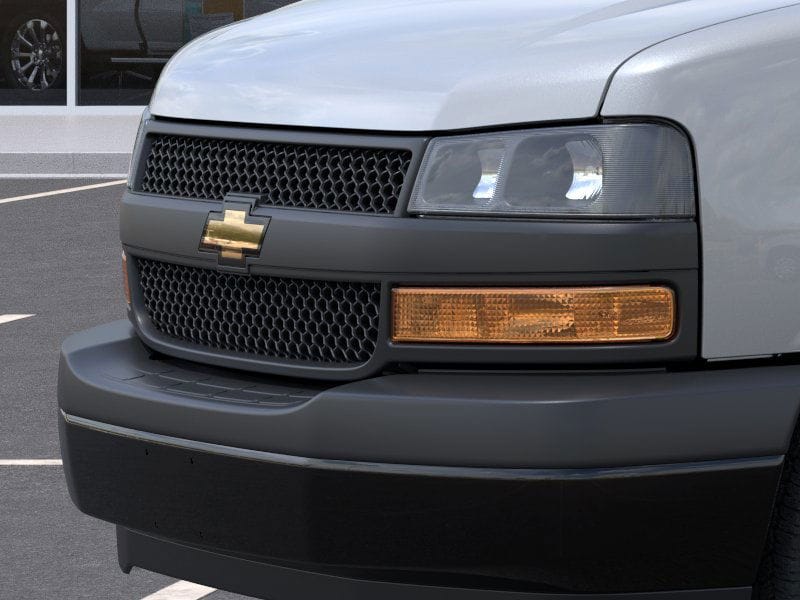 2025 Chevrolet Express Cargo - Image 13