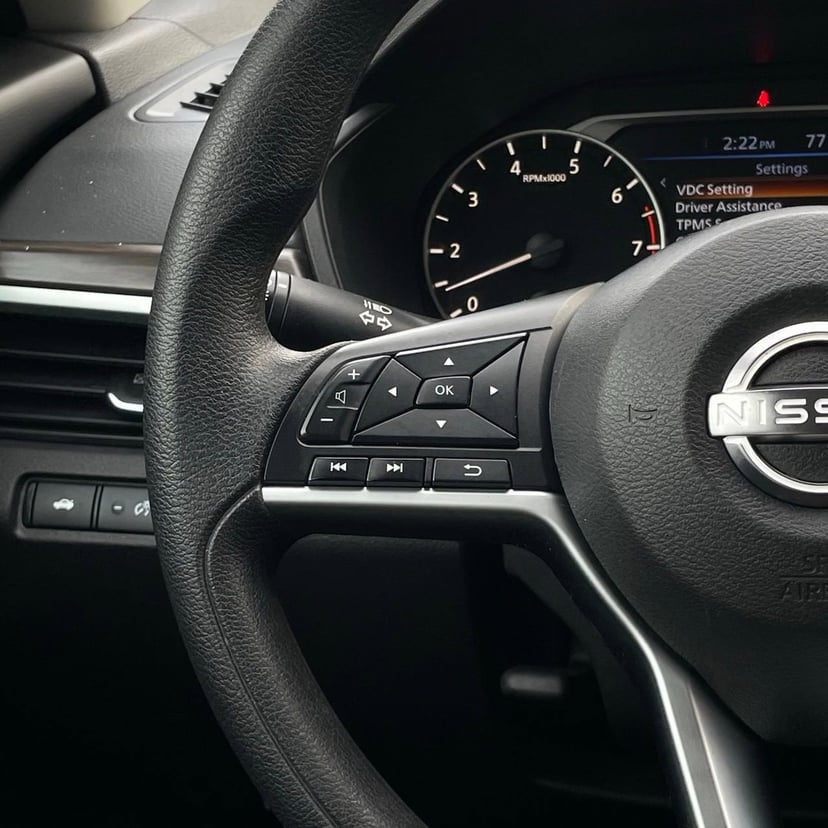 2024 Nissan Altima - Image 13