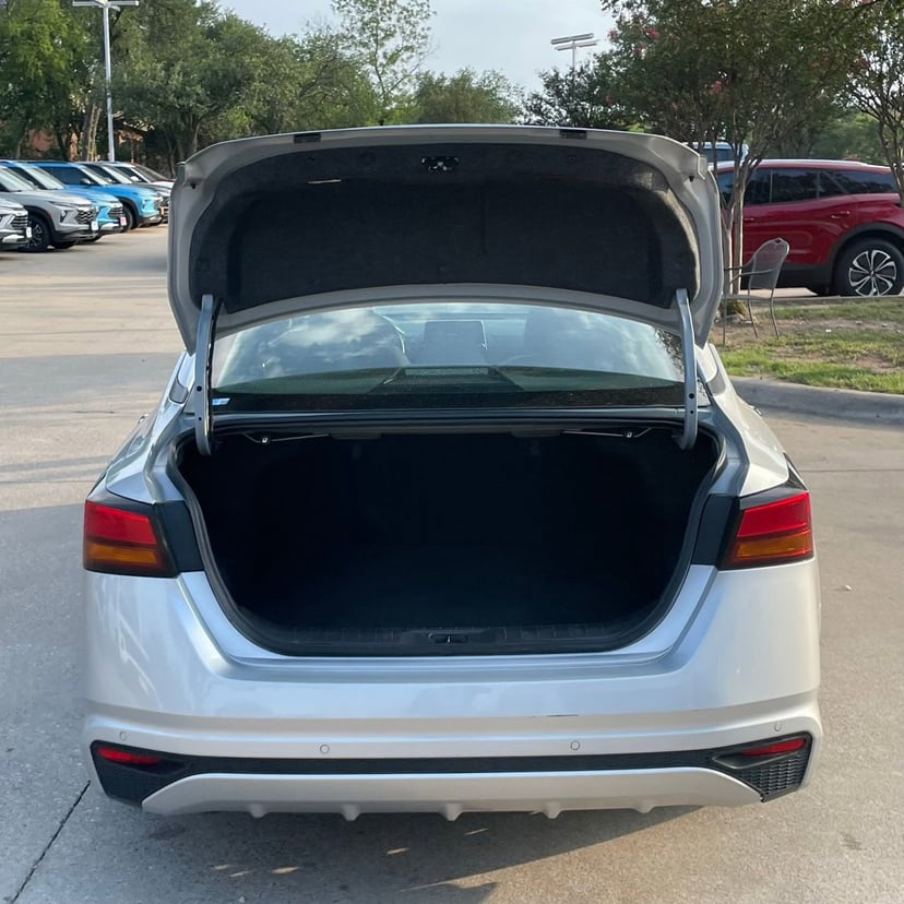 2024 Nissan Altima - Image 26