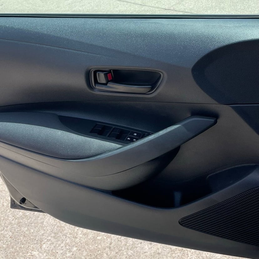 2025 Toyota Corolla - Image 19