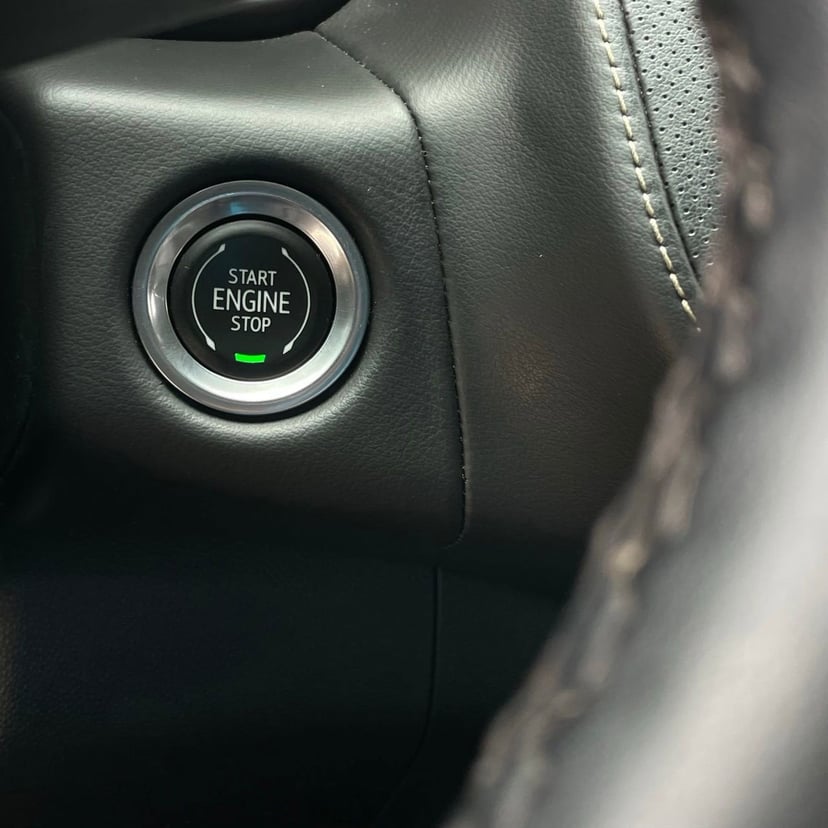 2023 GMC Yukon - Image 17