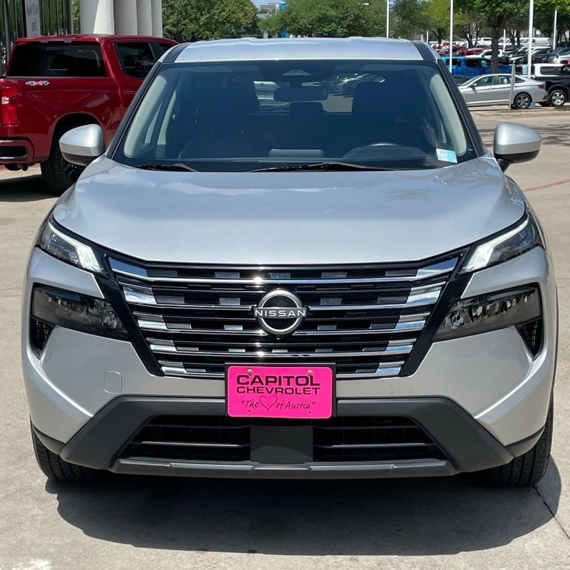 2024 Nissan Rogue - Image 7