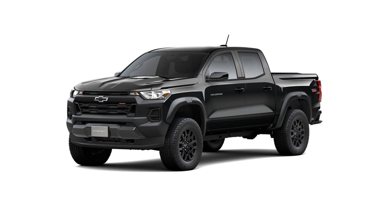 2026 Chevrolet Colorado - Image 2