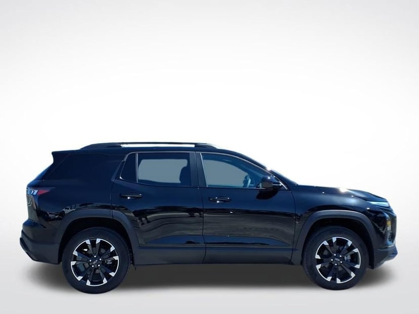 2026 Chevrolet Equinox - Image 3