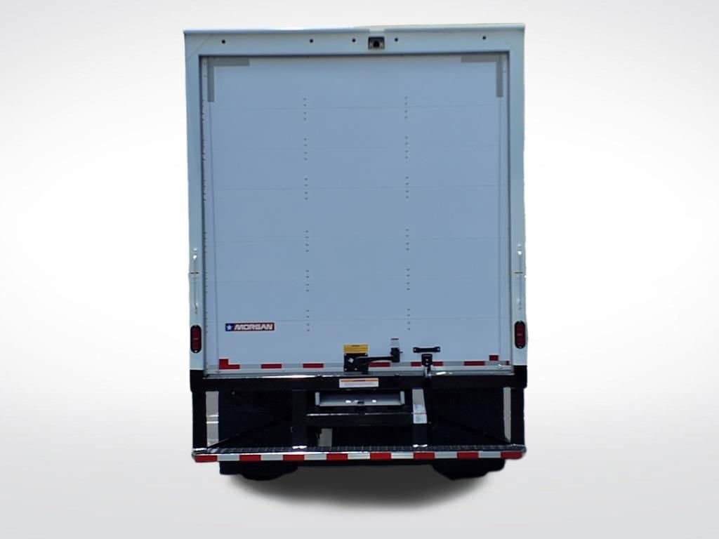 2025 Chevrolet Low Cab Forward 4500 HG - Image 5