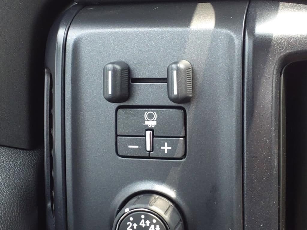 2024 Chevrolet Silverado 5500 HD - Image 10