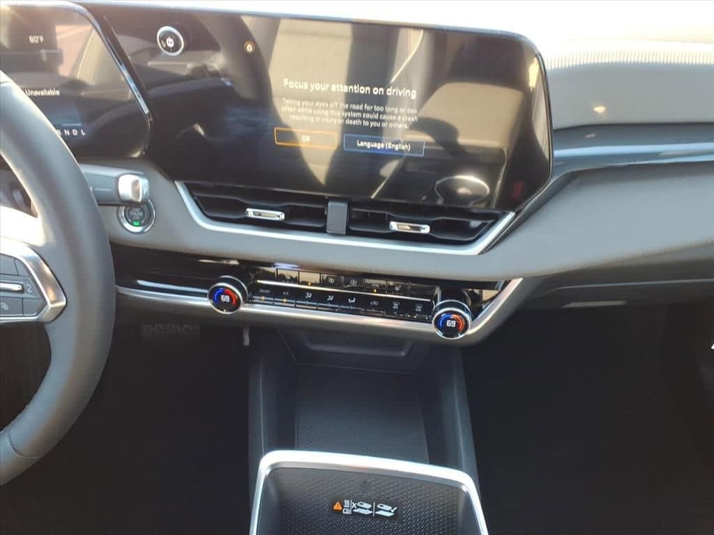 2026 Chevrolet Equinox - Image 22