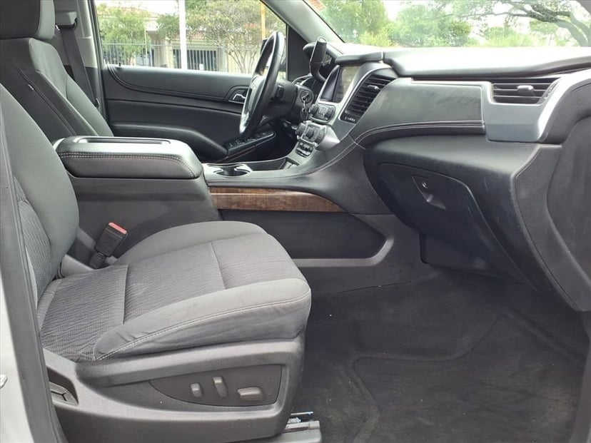 2016 Chevrolet Suburban - Image 20