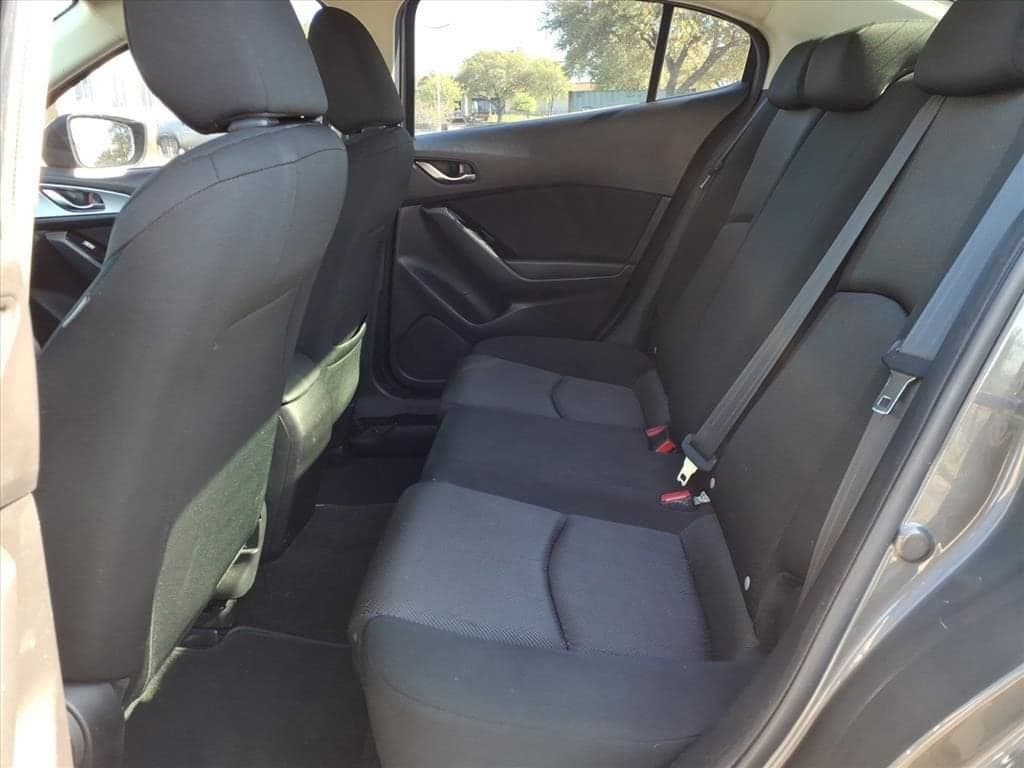 2018 Mazda Mazda3 4-Door - Image 13