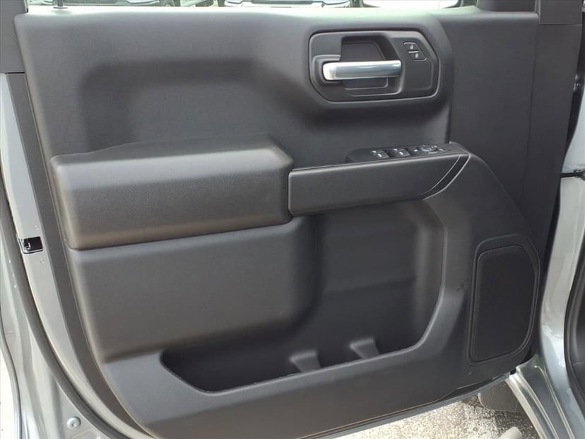 2026 Chevrolet Silverado 1500 - Image 12