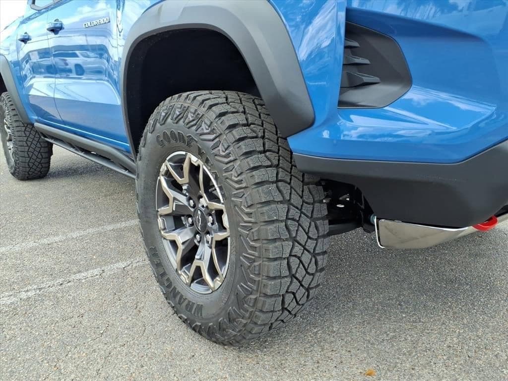 2026 Chevrolet Colorado - Image 6