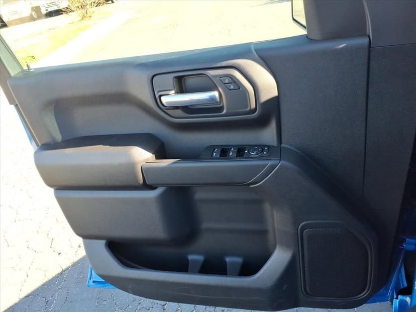 2026 Chevrolet Silverado 1500 - Image 11