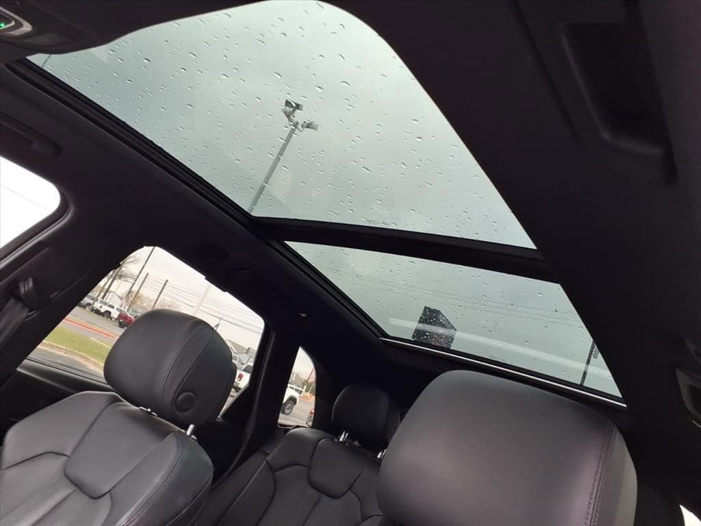 2019 Audi SQ5 - Image 14