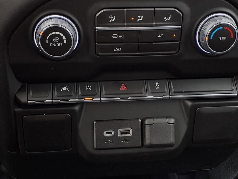 2026 Chevrolet Silverado 1500 - Image 15